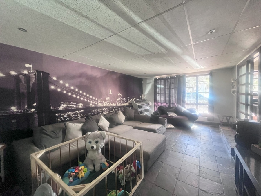 4 Bedroom Property for Sale in Westdene Free State